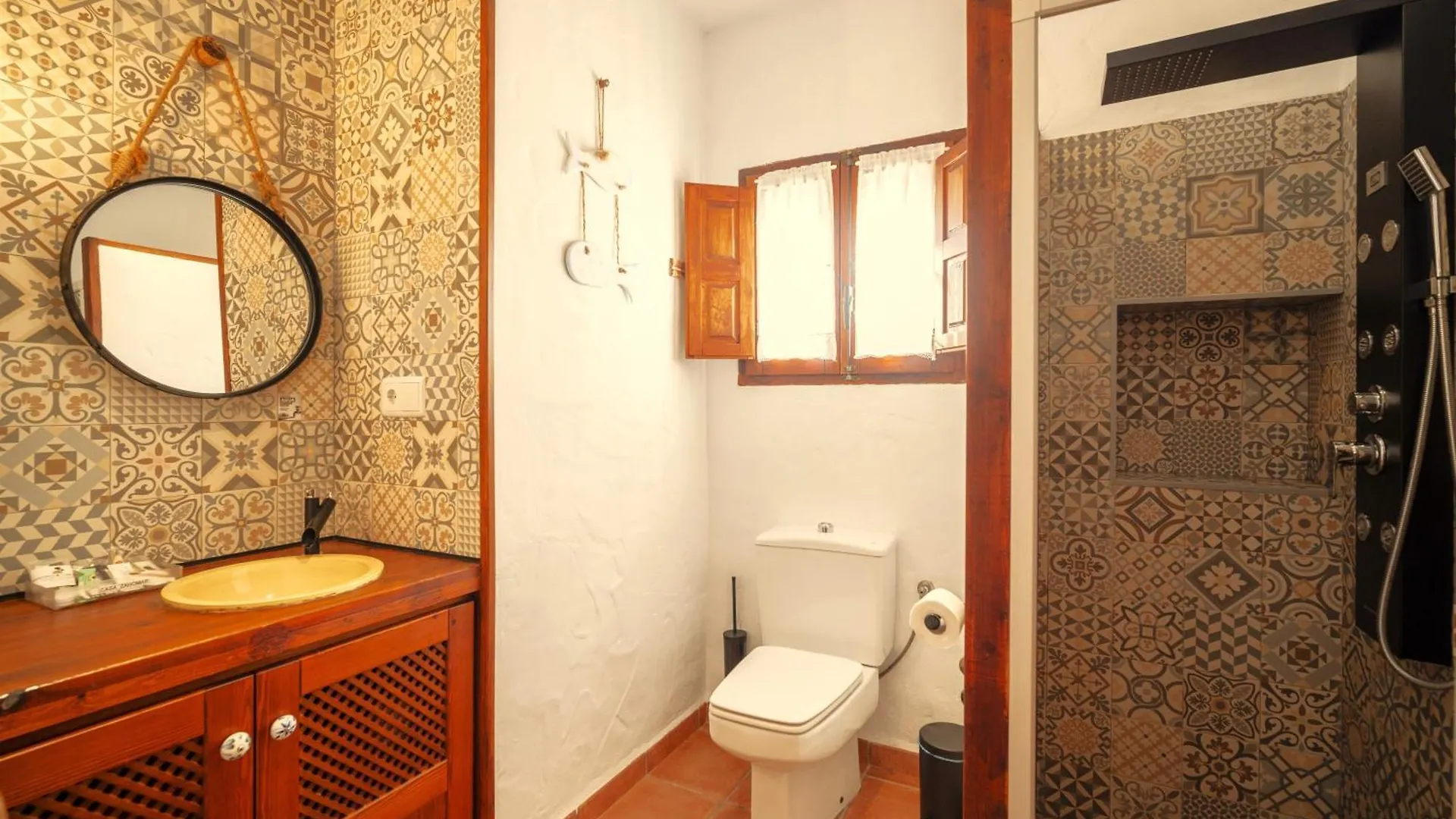 Сasa de vacaciones Villa Casa Zahomar con piscina exterior Zahora España